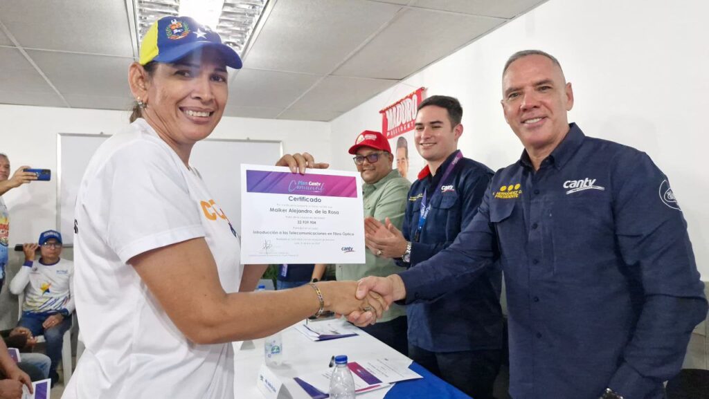 Cantv llegó con todo al sector El Callao del Zulia(5)