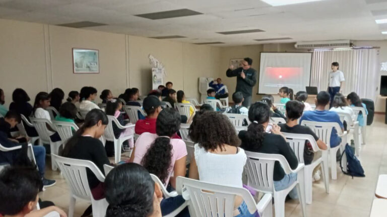 Fundacite Bolívar y CVG Venalum cierran con éxito Plan Vacacional de Astronomía en Ciudad Guayan