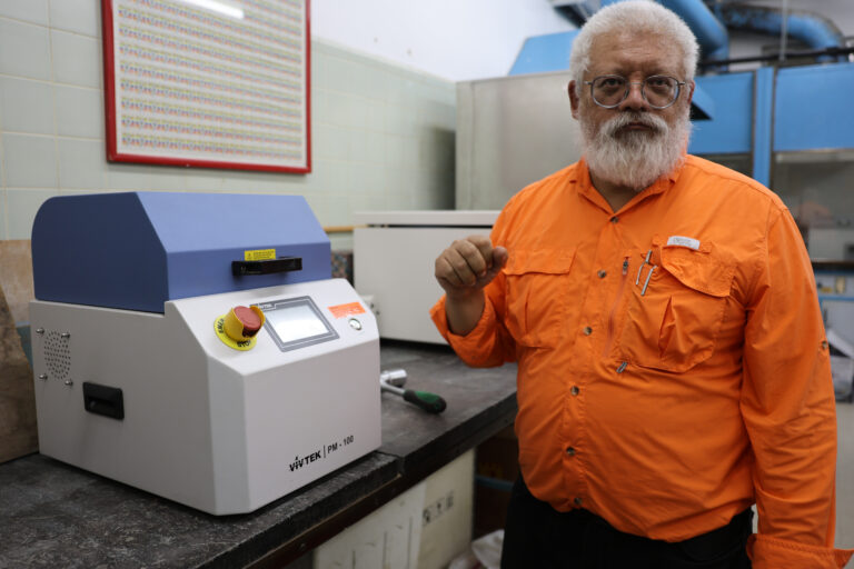 Gobierno nacional y geólogos de la UCV trabajan por la sustentabilidad y desarrollo de nuevas tecnologías