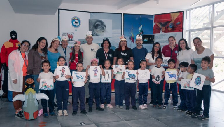 La Ruta Oceánica y Antártica: un espacio para descubrir el continente blanco de manera divertida
