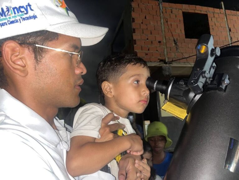 La Guaira | Niños y jóvenes de la parroquia Urimare disfrutan de la Ruta Científica