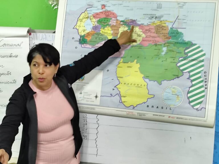 Fundación IDEA dictó taller sobre cartografía social y participativa a vecinos de La Eneca