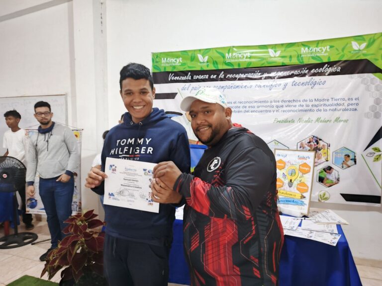 Amazonas | Entregan certificados a participantes del plan Transferencia de Conocimientos