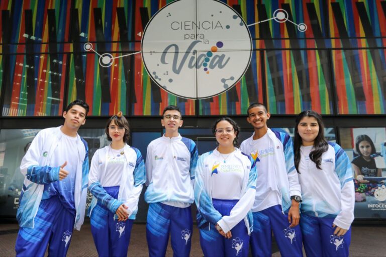 Venezuela triunfa en la Olimpiada Mundial Abierta de Astronomía celebrada en Rusia