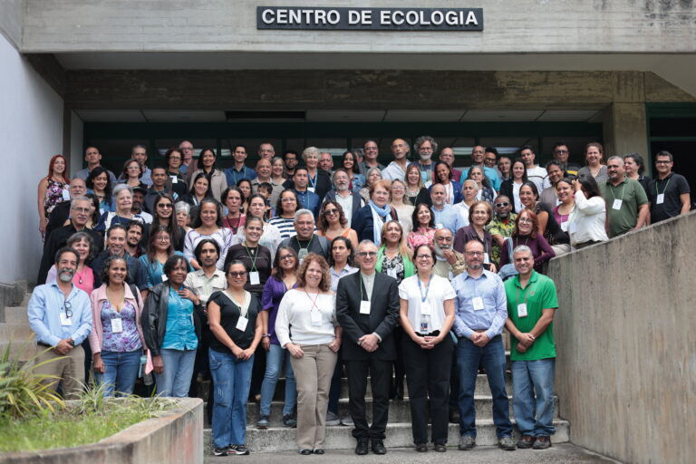 Investigadores del IVIC celebran 55 años del Centro de Ecología con jornadas formativas