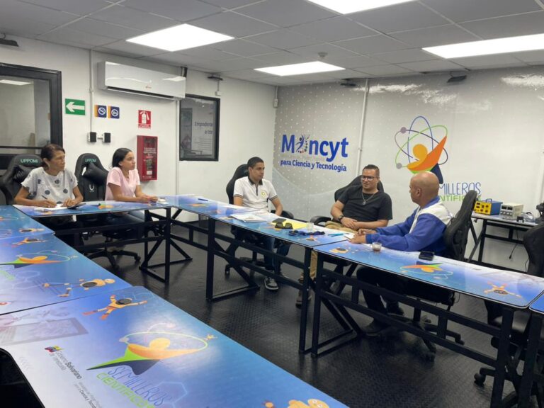 Infocentro y Unefa sostienen encuentro para impulsar formación tecnológica en Miranda