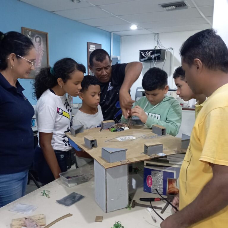 maqueta peñon 6