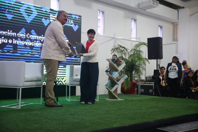 Ministra Gabriela Jiménez Ramírez instala Consejo Estadal de Ciencia, Tecnología e Innovación en Zulia
