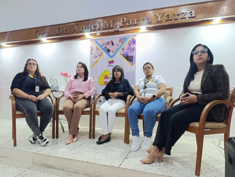 Científicas venezolanas lideran simposio sobre microbioma y bienestar humano en la Fundación Ciepe