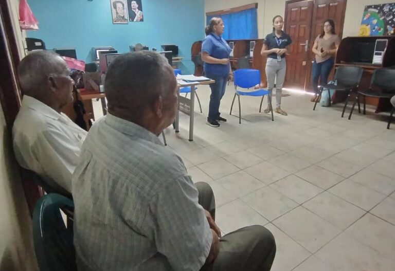 Monagas | Abuelos de Caripito se forman en medios digitales con taller de comunicación popular