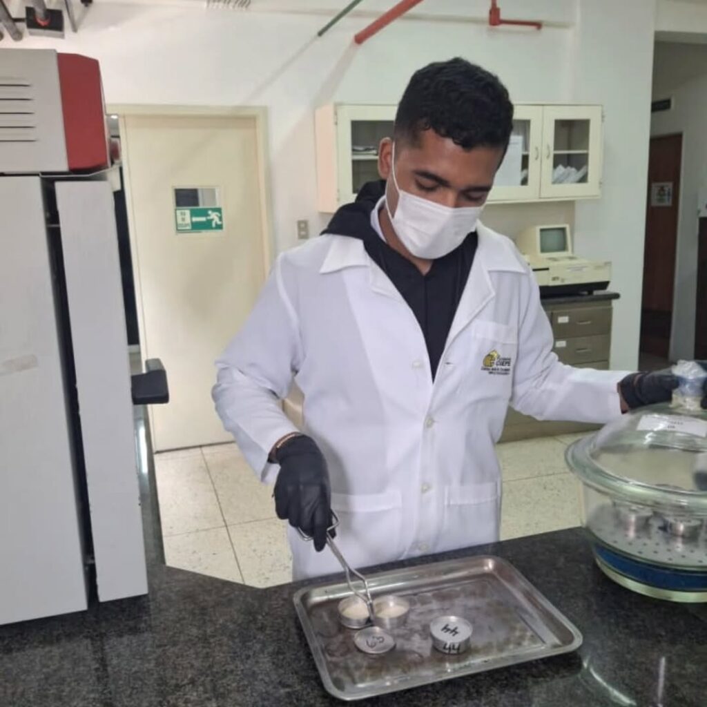 Fundación CIEPE y el Instituto Nacional de Nutrición consolidan alianzas para el fortalecimien (19)