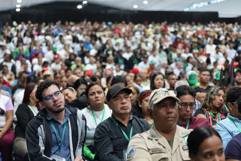 Congreso en Defensa de la Madre Tierra aborda protección geológica de páramo merideño