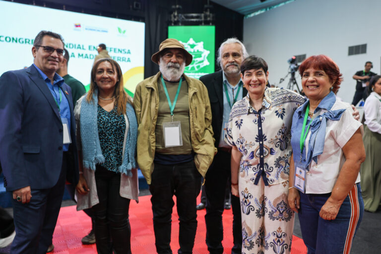 La madre tierra: Un congreso global en defensa del planeta
