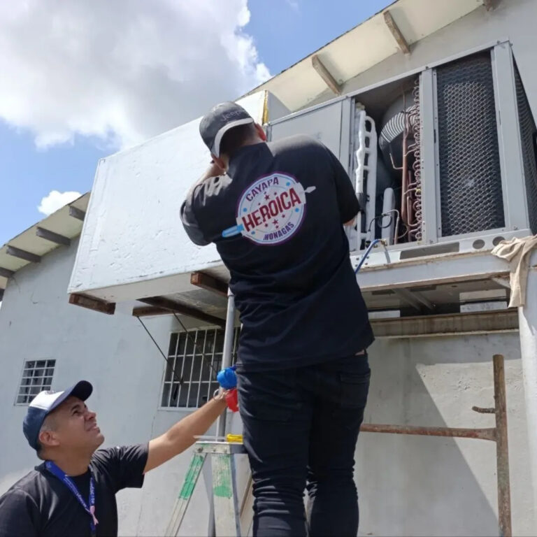 Monagas | Cayapa Heroica reparó equipos de aire acondicionados en el CDI Carmelo Regardiz
