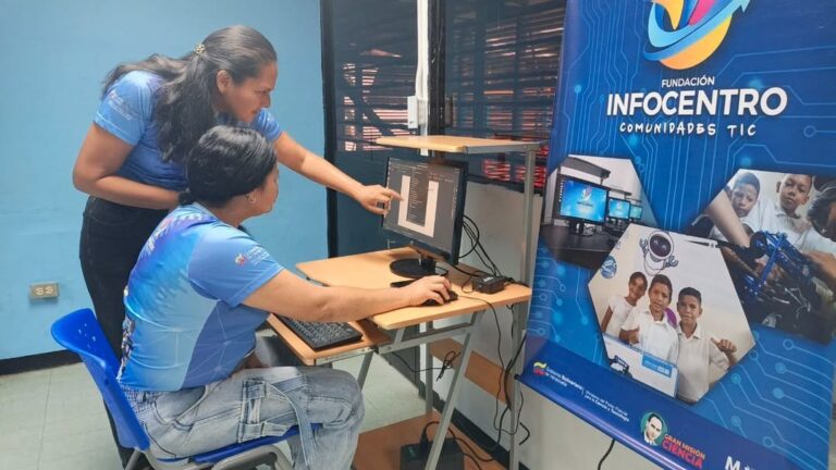Barinas | Facilitadores de Infocentro se forman en IA y ciberseguridad familiar