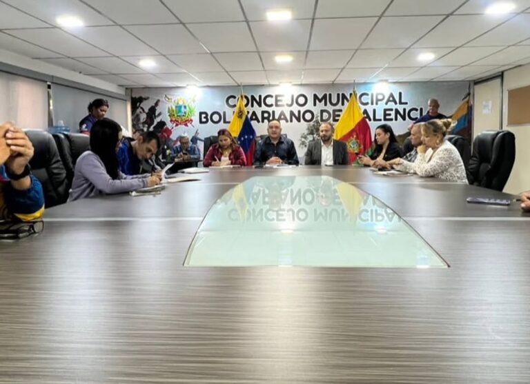 Concejo Municipal de Valencia y Mincyt sellan alianza estratégica en materia de ciencia y tecnología