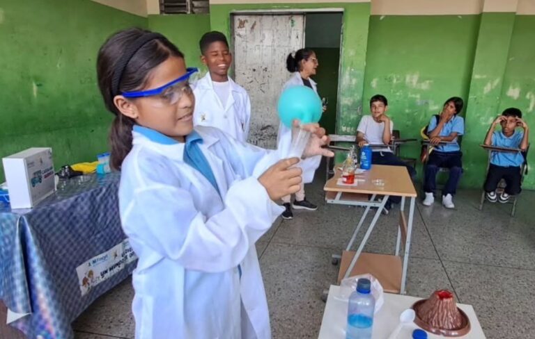 Nueva Esparta | Programa Nacional Semilleros Científicos impulsa vocación en estudiantes