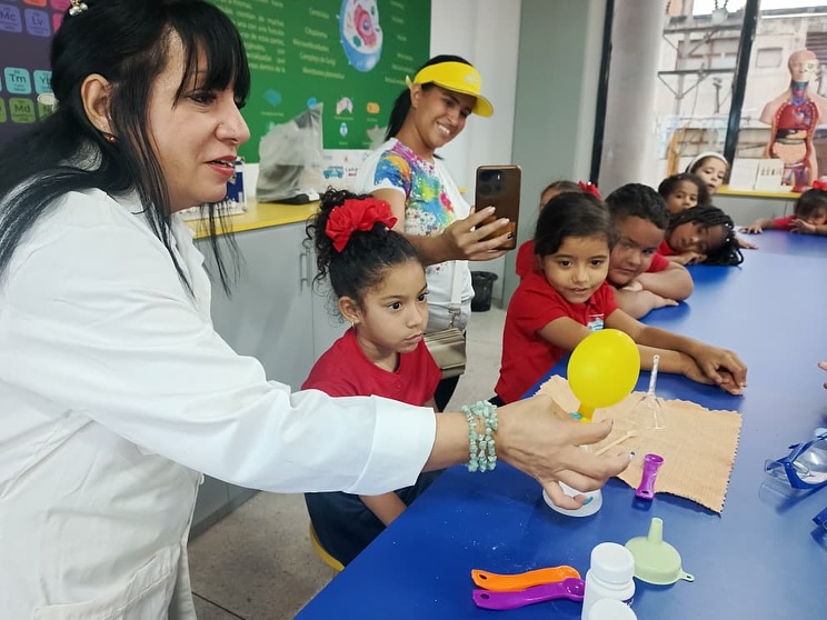 SaveClip.App_572571037_18085564645945782_8067163611223717023_n