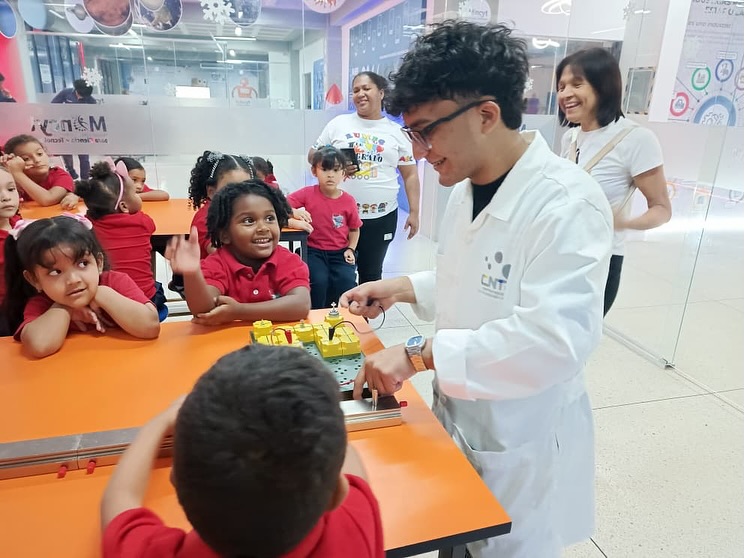 SaveClip.App_572638503_18085564609945782_1384755719021628717_n(1)