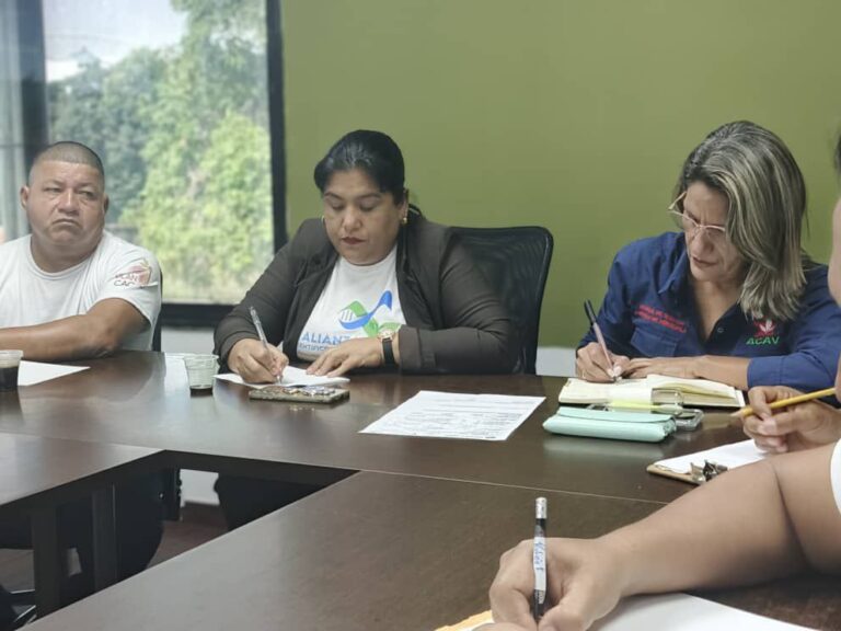 ACAV evalúa avances para fortalecimiento del cacao en Barinas