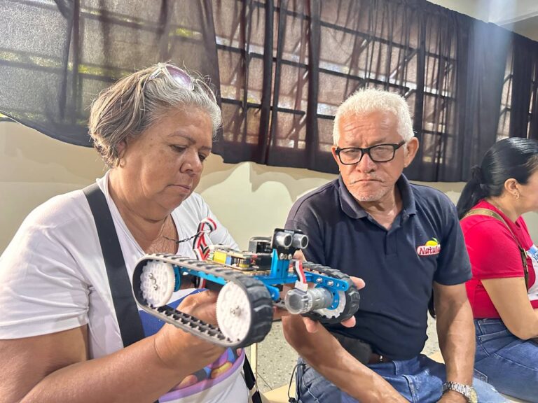 Mincyt impulsa Robótica Educativa en Lara