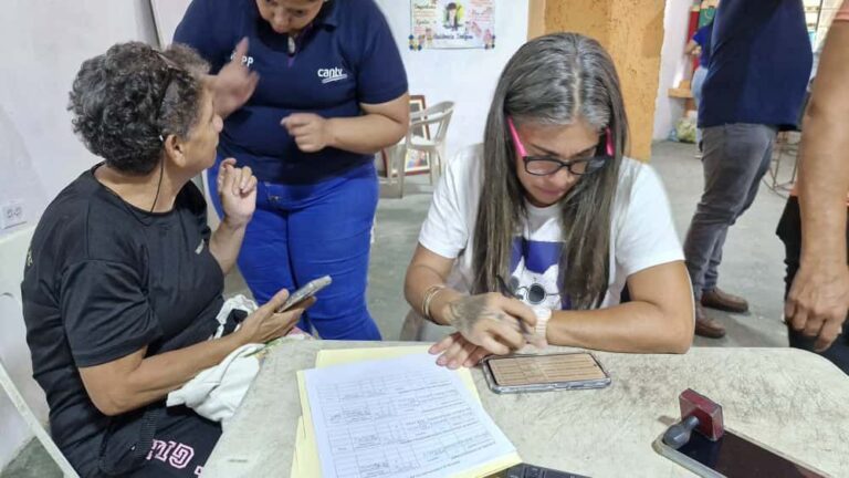 Instaladas mesas técnicas de telecomunicaciones en municipio Guaicaipuro del estado Miranda