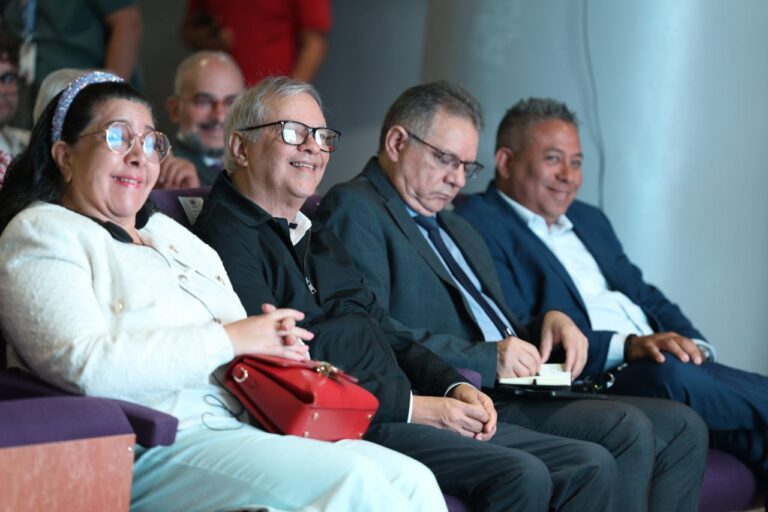 photo_5109832436299795305_y (1)