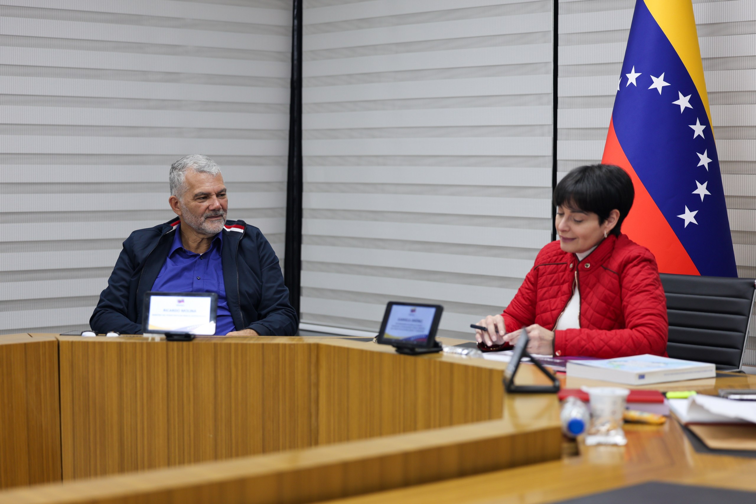 Vicepresidencia Sectorial de Ciencia, Tecnología, Ecosocialismo y Salud revisa agenda de acción para optimizar atención integral del pueblo venezolano