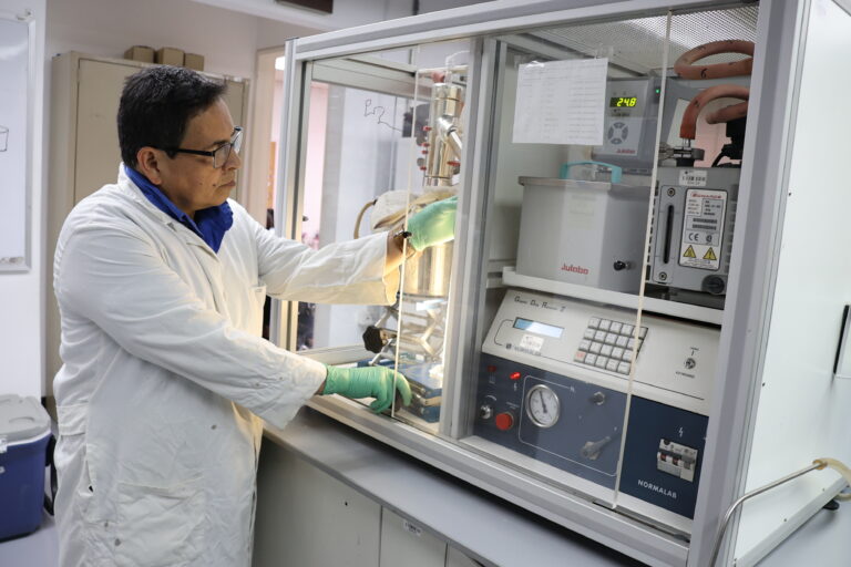 Científicos del IDEA identifican contaminantes de ensayos biotecnológicos con fines ambientales