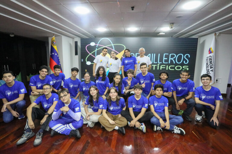 Venezuela conquista oro, plata y bronce en Olimpiada Mundial de Jóvenes Físicos