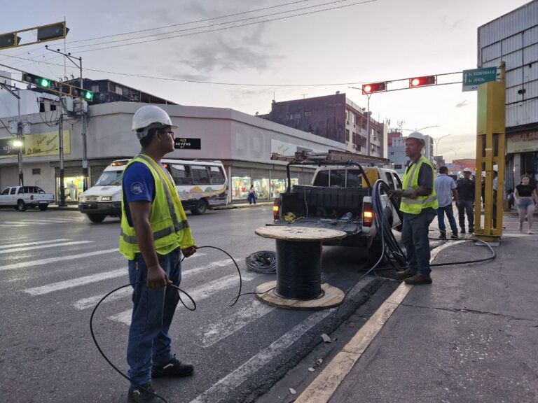 4-Inicia construcción de redes de fibra óptica en el Casco Central de Maturín