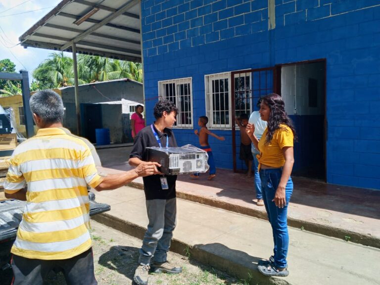 Comunidad indígena warao El Moriche estrena Infocentro