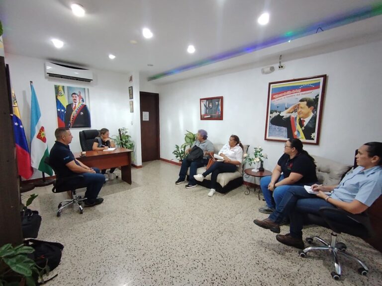 Gobierno Bolivariano robustece agenda científica tecnológica en Barinas