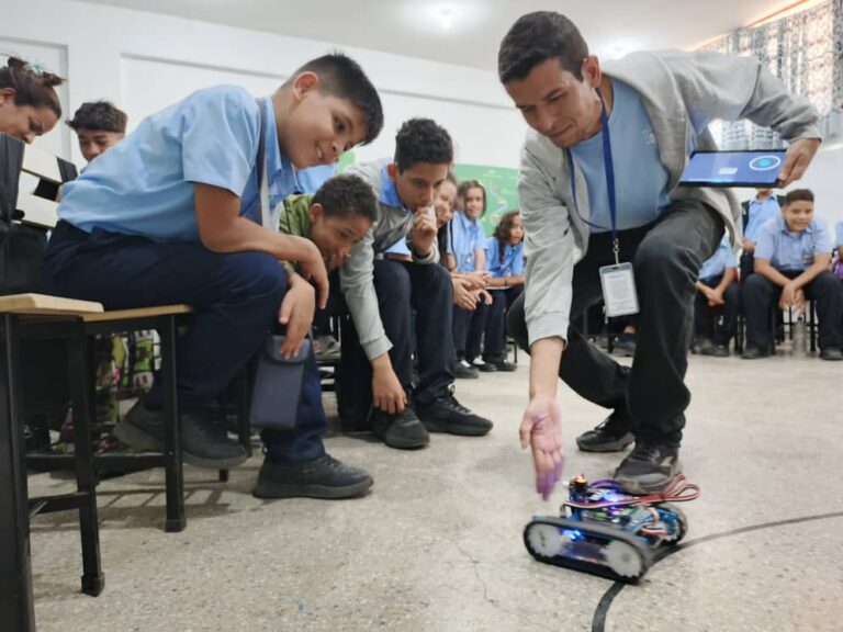 Aragua | Estudiantes de La Victoria fortalecen capacidades científicas