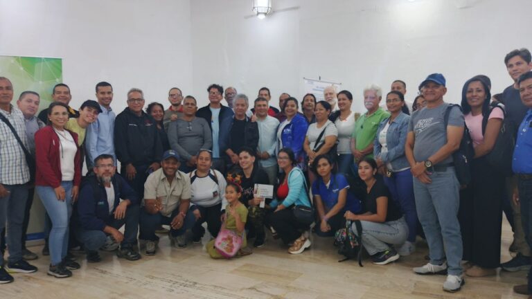 Mincyt capacita a docentes sucrenses en matemáticas