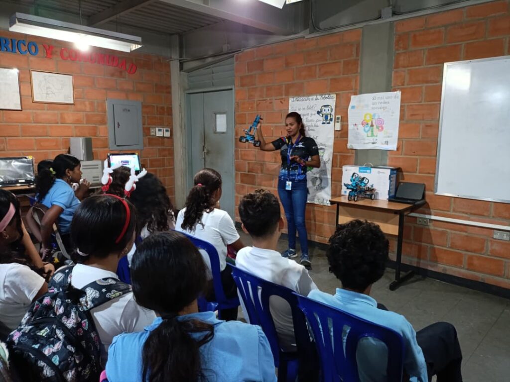 SaveClip.App_587941176_18417049471191177_8010615882694391673_n