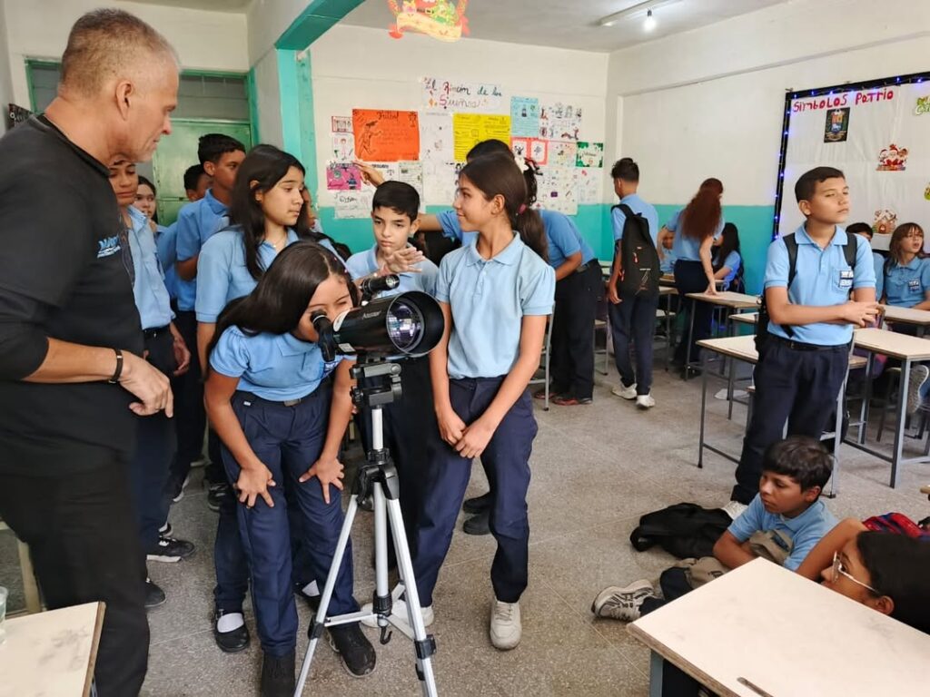 SaveClip.App_589867032_18383677183199094_6418772159231449946_n