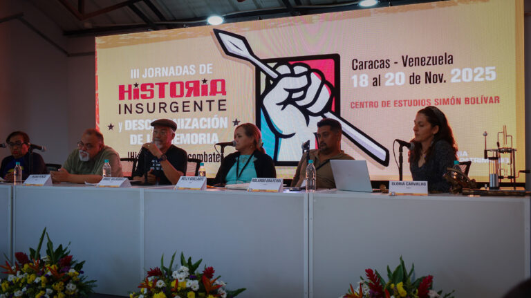 Ciencia e historia en clave insurgente