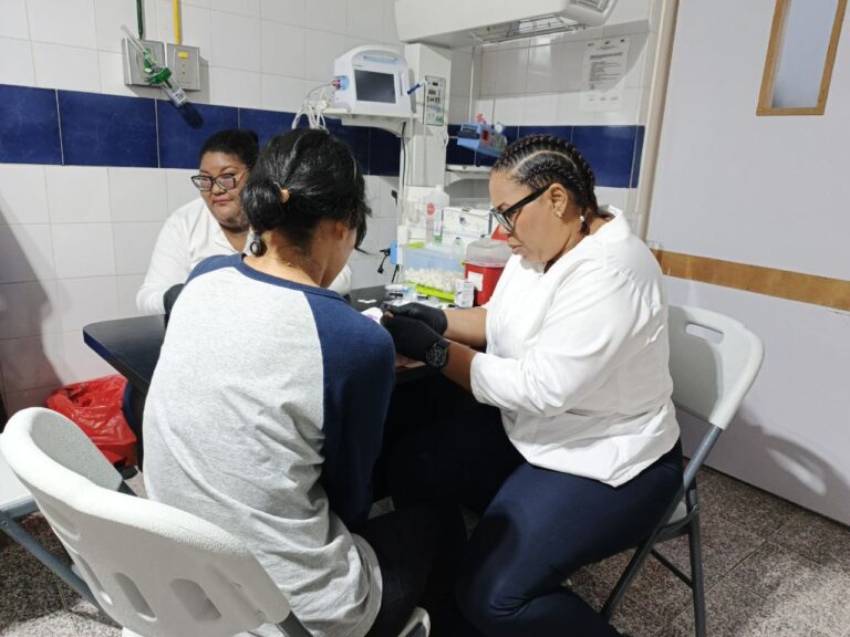 Gobierno Bolivariano atiende a mujeres de Cumaná en jornada sobre VPH