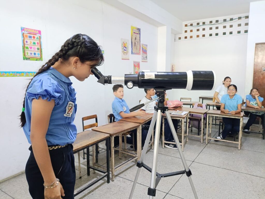 photo_4911500587556342552_y