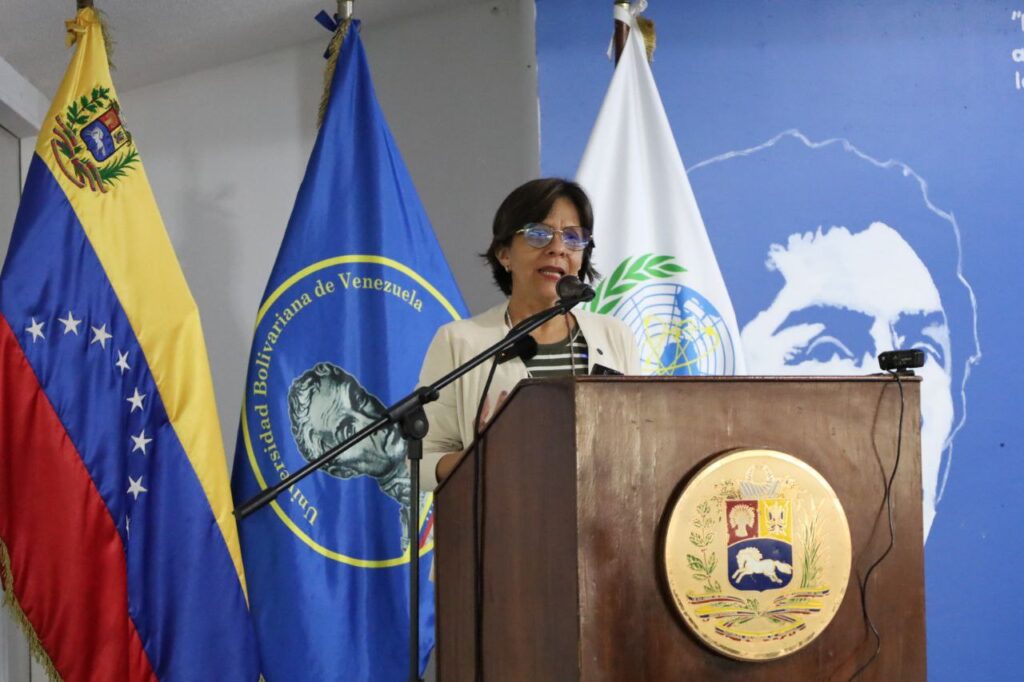 photo_4945099665741384545_y