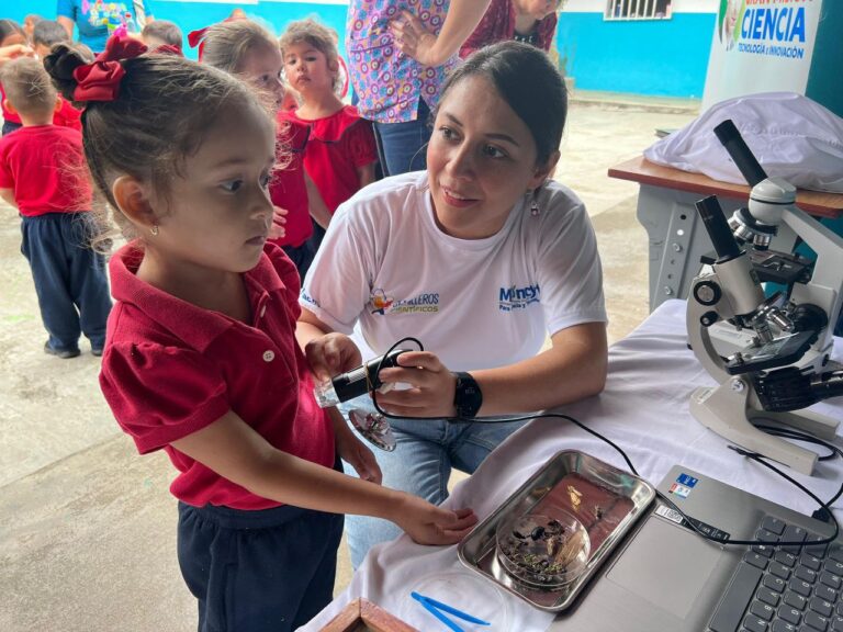 photo_4972528031268277056_y