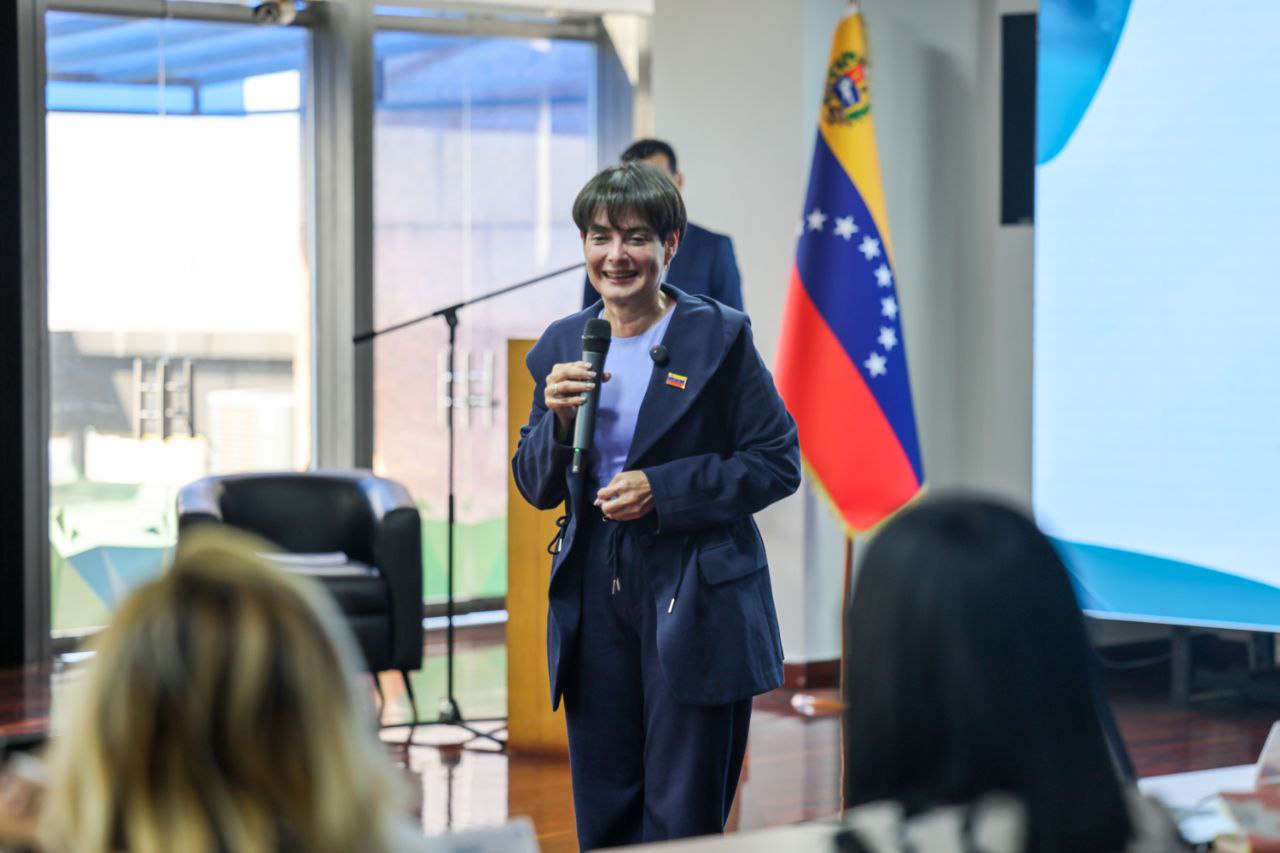 Gobierno Nacional desarrolla sistema piloto de Cédula de Establecimientos de Salud