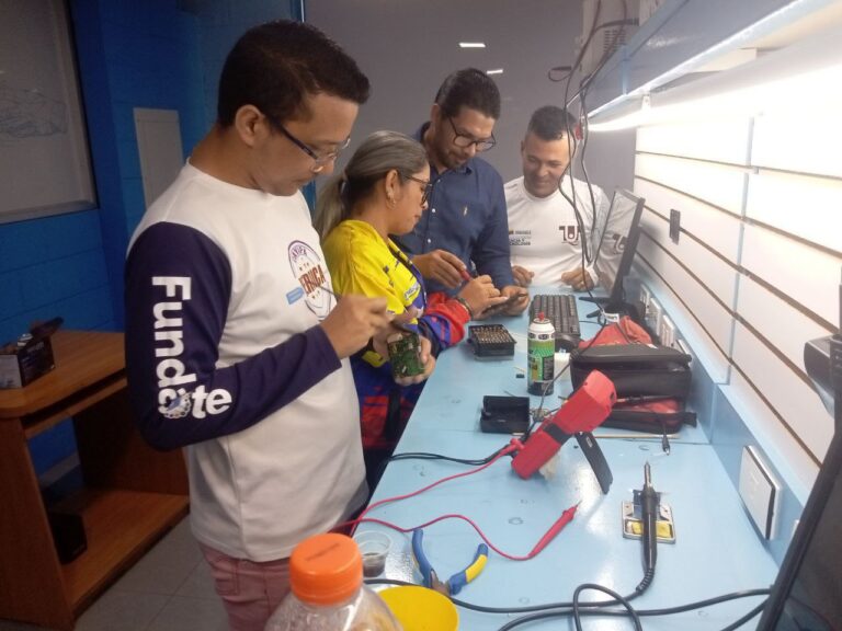 Gobierno Bolivariano potencia servicios educativos y de salud en Sucre