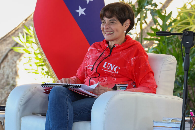 Ministra Gabriela Jiménez resalta importancia de la bioética para la construcción científica venezolana