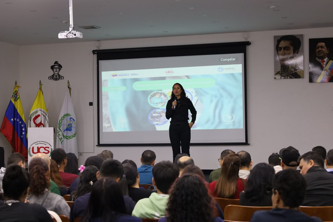 Simposios de tecnologías nucleares cierran ciclo con 1.200 participantes formados