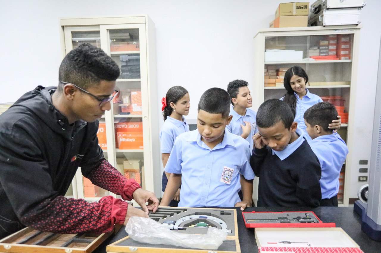 Mincyt impulsa Plan de Expansión de la Educación en las escuelas técnicas en Miranda