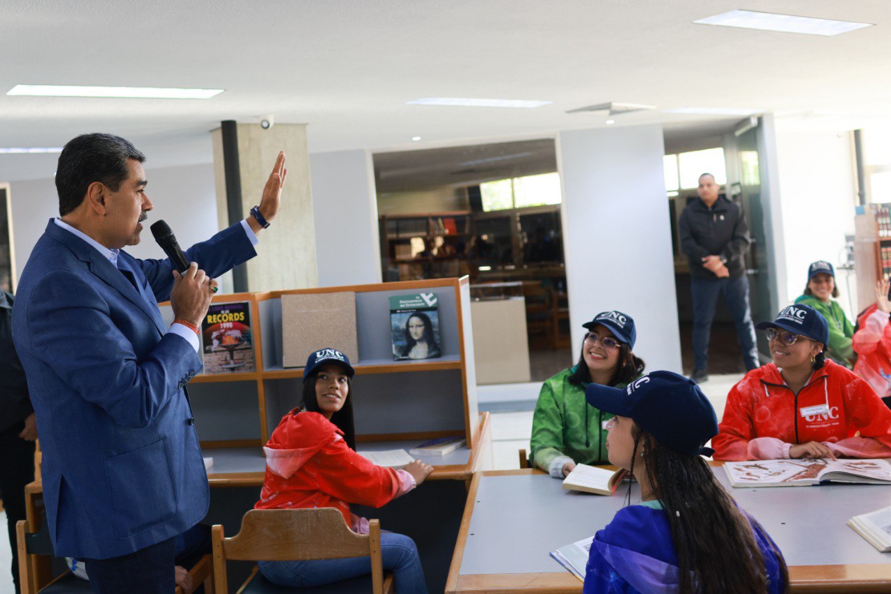 Presidente Maduro resalta la fe y la ciencia como elementos para el desarrollo