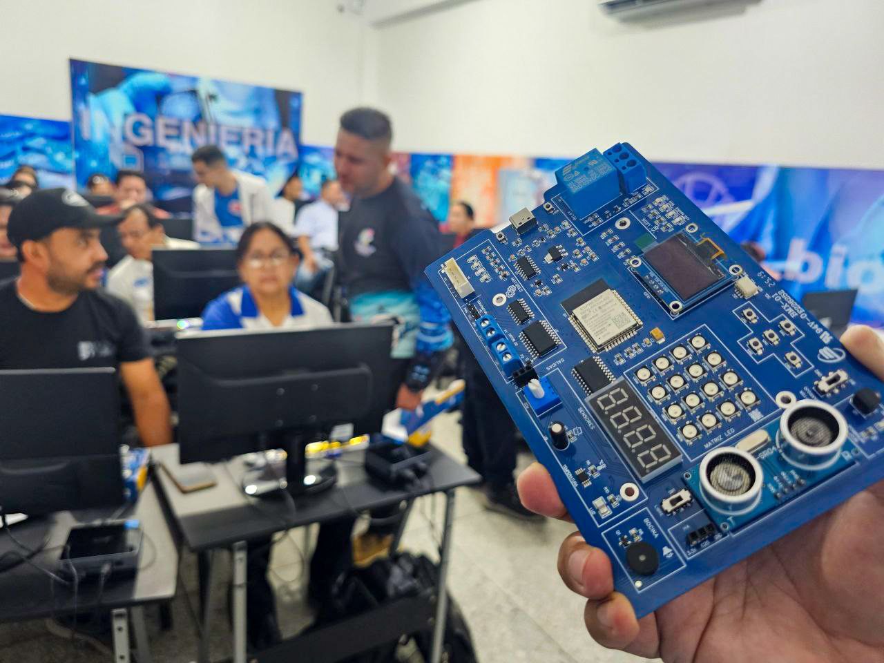 Agenda Pequeños Ingenieros se despliega en todo el país