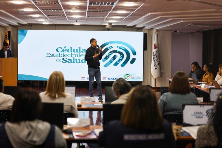 photo_5006281028196305701_y